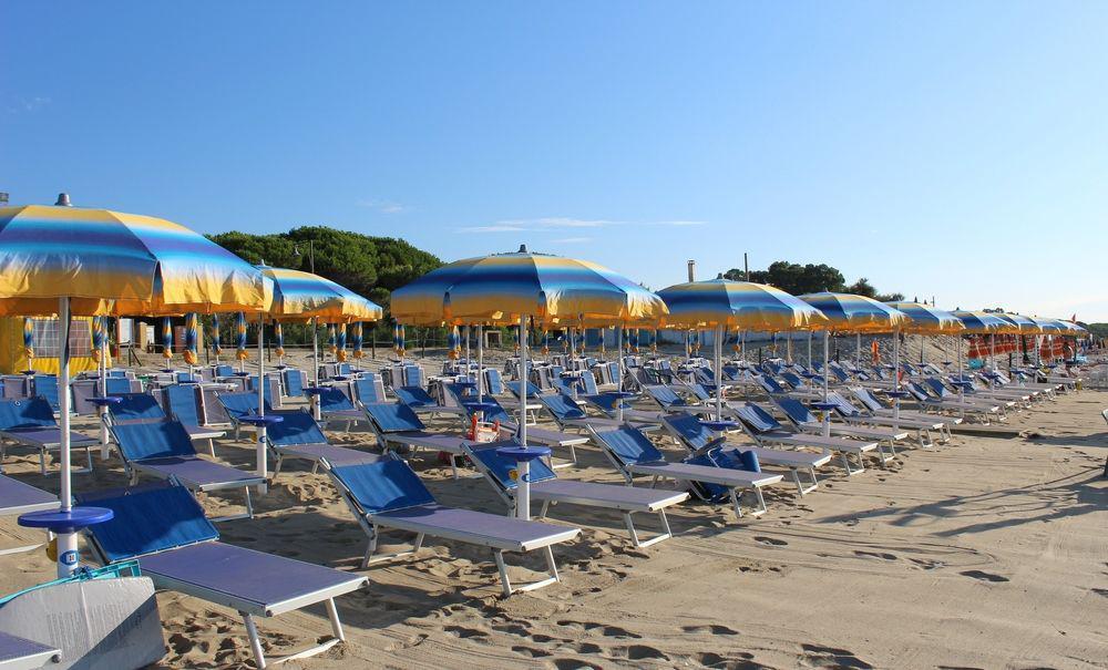 Villaggio Camping Lungomare Cropani Exterior photo