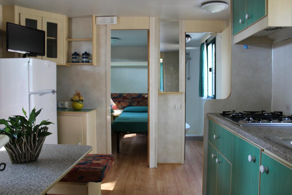 Villaggio Camping Lungomare Cropani Exterior photo