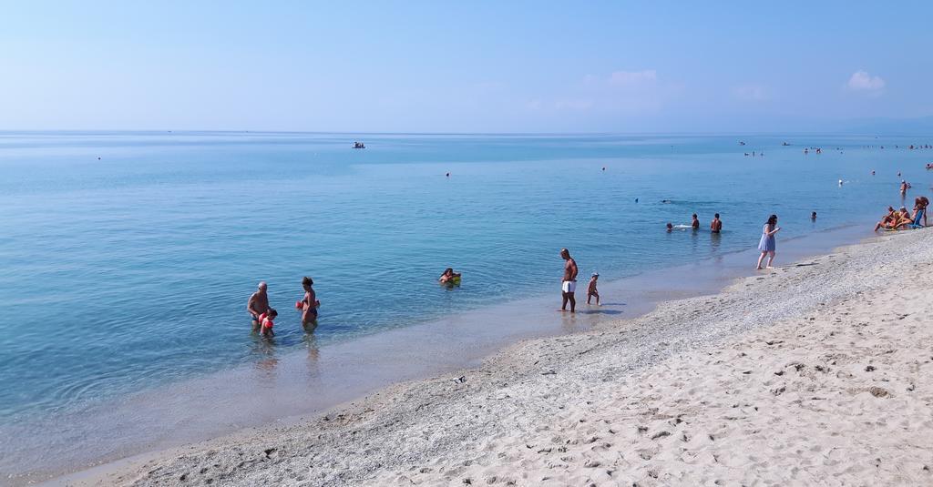Villaggio Camping Lungomare Cropani Exterior photo